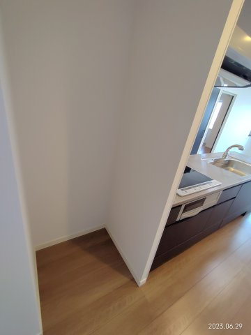 セントラルレジデンスの内装|別部屋写真です。