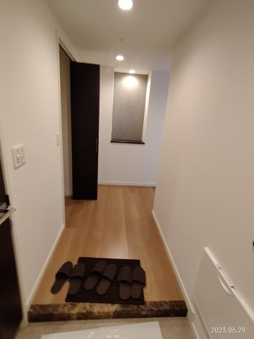セントラルレジデンスの玄関|別部屋写真です。