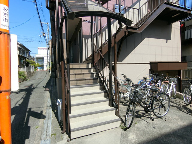 サンビレッジＢ棟のエントランス