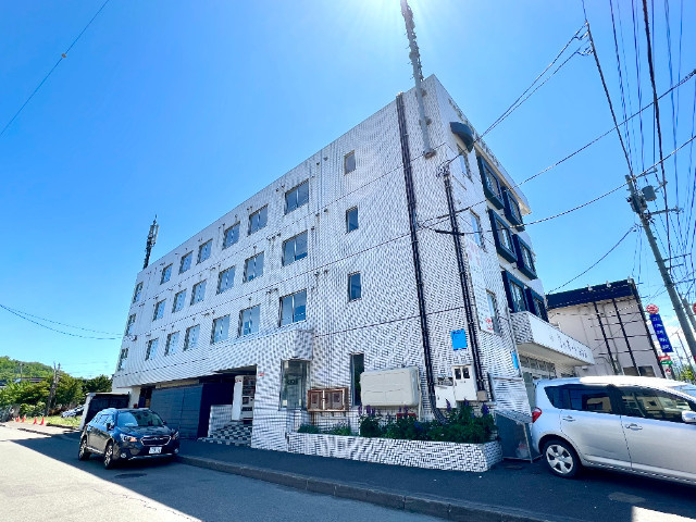 石山エメラルドハイツ