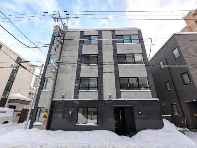 ＵＲＢＡＮ　ＦＬＡＴＳ　中の島
