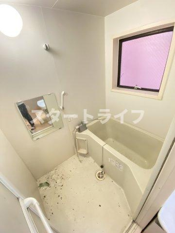 大阪市淀川区十三東２丁目の賃貸マンションの浴室