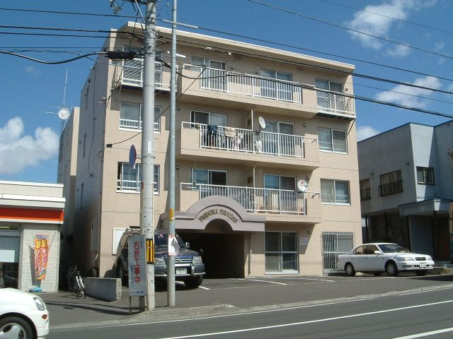 プルーデンス西岡