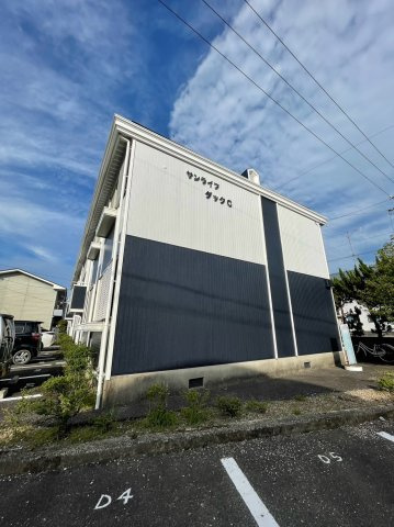 阿南市領家町土倉のアパートの外観