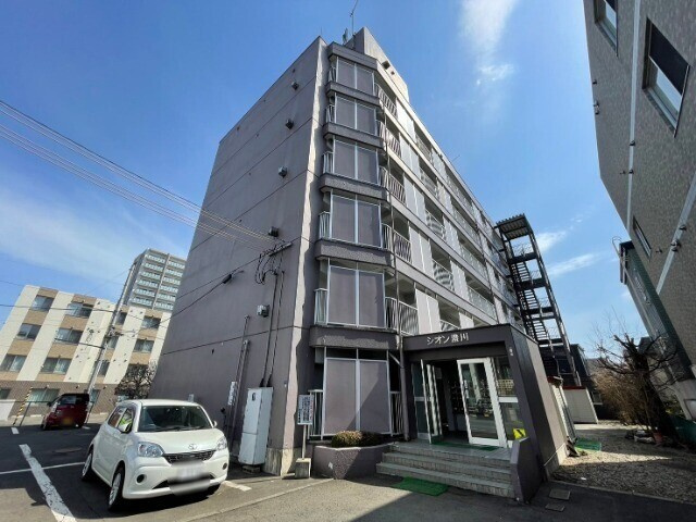シオン澄川