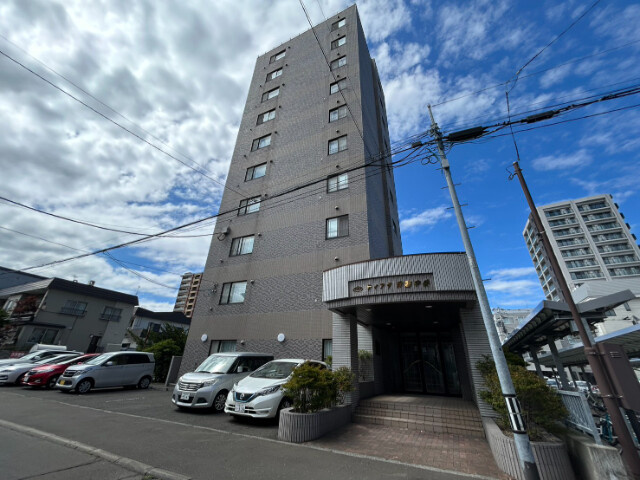 ティアラ月寒中央