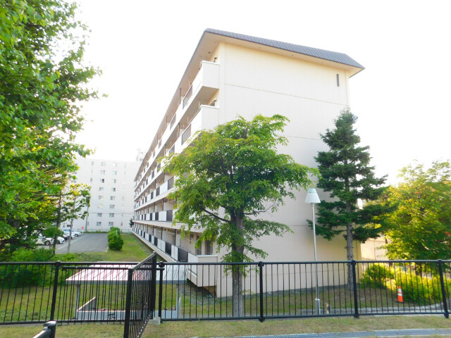 札幌西月寒団地１号棟