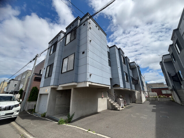 プレシャス３７