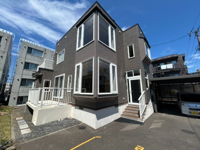 札幌市豊平区福住一条１丁目の一戸建て
