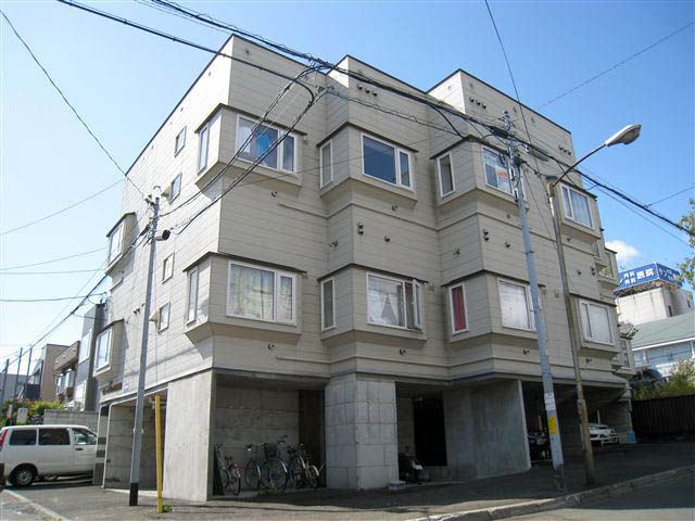 クラーク羊ヶ丘壱番館