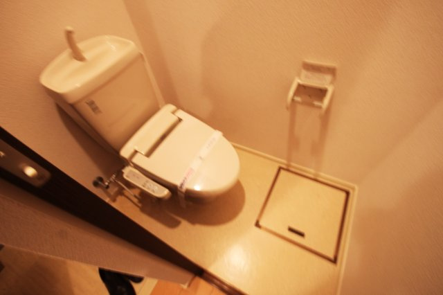 メゾンサンクレストのトイレ|清潔感のあるトイレです