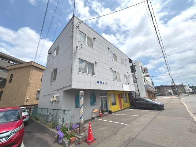 尾崎ビル
