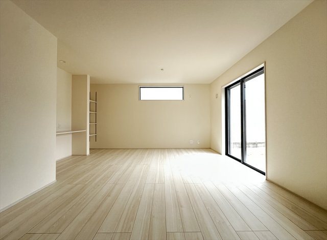 【外観】 | 志木市中宗岡1丁目　新築一戸建住宅　全1棟　(丸井志木店) | 現地（2026年6月5日）撮影／食洗機＆ハイマーブルシンク採用。家事をサポートする機能的なキッチン。