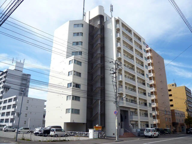 日興パレス東札幌