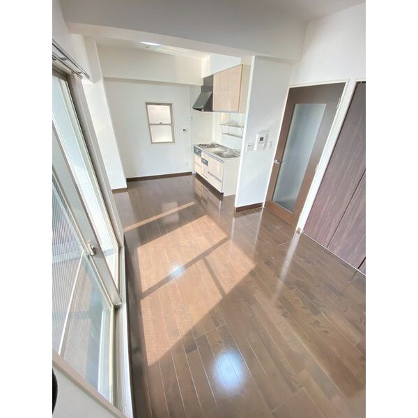 クレールナンバミナミの内装|別部屋参考写真
