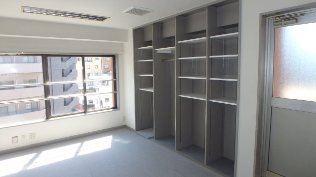 タワーホームの洋室