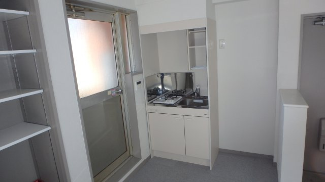 タワーホームのキッチン