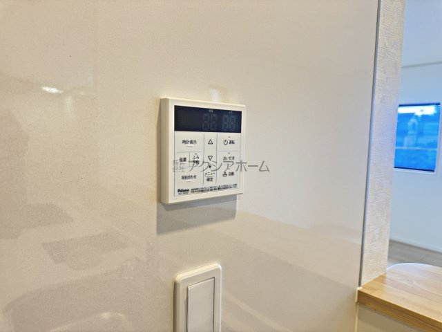 清瀬市下宿1丁目・全9棟　新築一戸建　9号棟の設備|給湯器リモコン