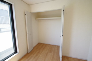 【収納】 | 【仲介手数料無料！！】町田市鶴川4丁目　築後未入居戸建て（全3棟）3号棟　4190万円