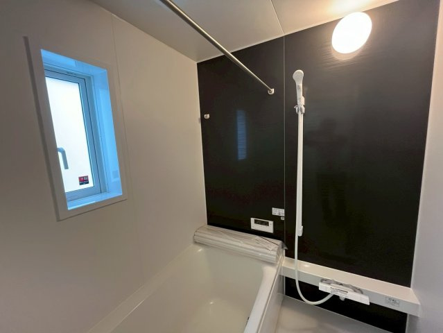 うるま市与那城屋慶名第6　クレイドルガーデン　新築戸建て　全4棟　3号棟の浴室