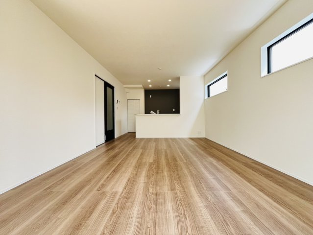 刈谷市井ヶ谷町井田26-2『仲介手数料無料』新築一戸建て・建売の居間・リビング
