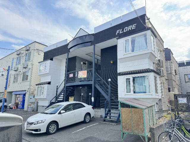 フローラ