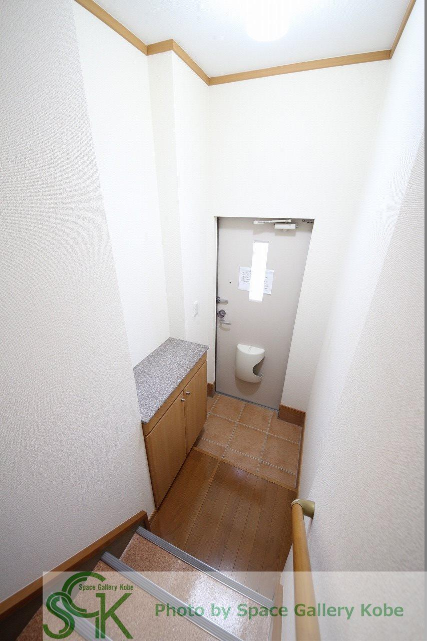 メゾン　アンソレイエ　Ⅰの玄関|※お部屋により仕様が異なる場合があります。