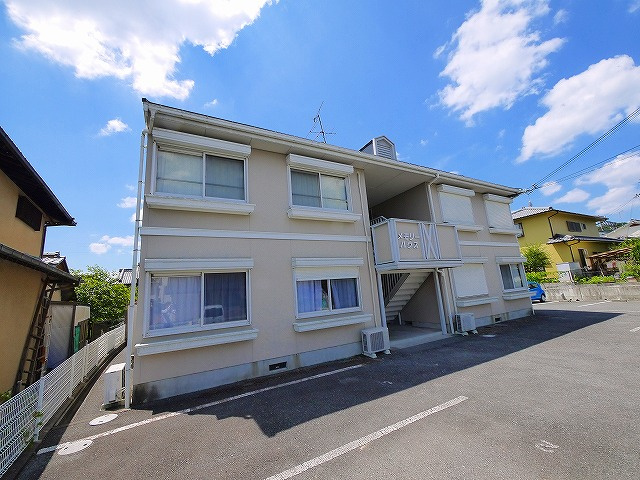 メモリーハウスの外観