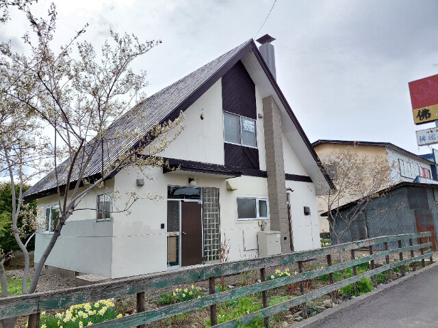 旭川市春光三条９丁目の一戸建て