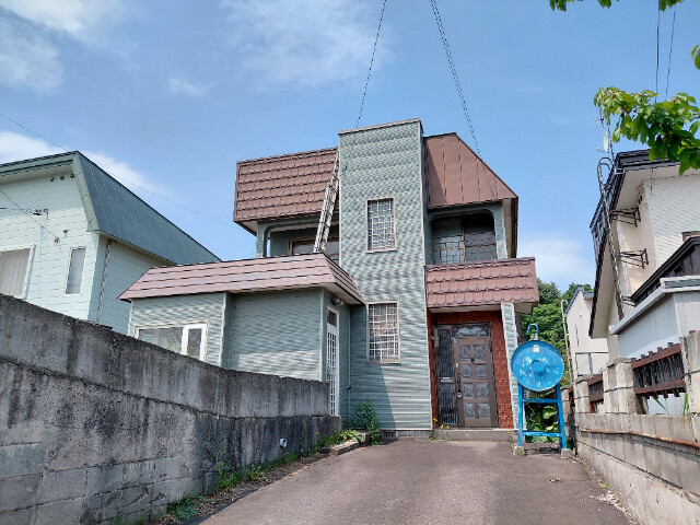 旭川市末広六条６丁目の一戸建て