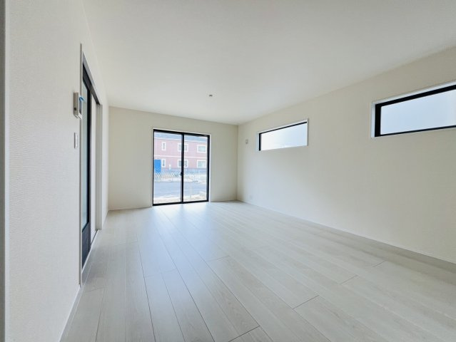 刈谷市井ヶ谷町井田26-2『仲介手数料無料』新築一戸建て・建売の居間・リビング