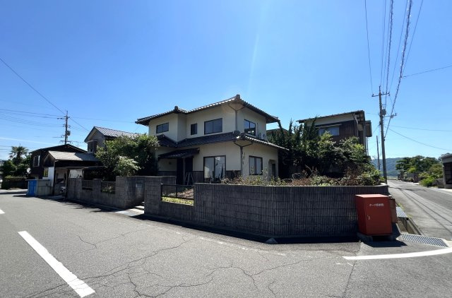 西伯郡南部町円山　中古住宅
