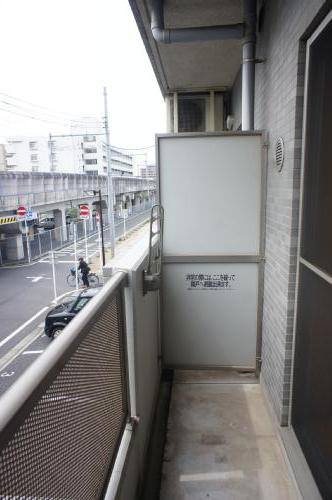 【バルコニー】 | セナリオフォルム船橋 | お布団も干せますね