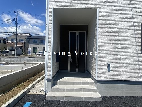 【エントランス】 | 【仲介手数料０円】秦野市堀西第25　新築一戸建て　全4棟 | 秦野市堀西第25　新築一戸建て　全4棟