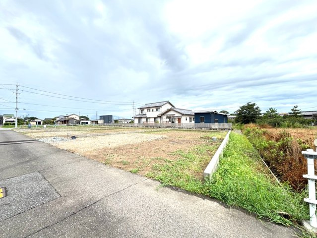 リーブルガーデン　本巣市下真桑　全4区画分譲の外観|「現地（2026年8月28日）撮影」
■全体写真　
■ヤマダ不動産　株式会社リライフ　