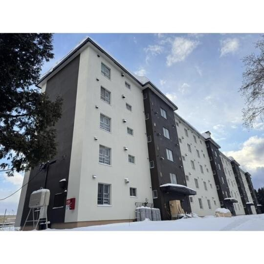 ヴィラナリー旭川Ⅱ　５０３号棟