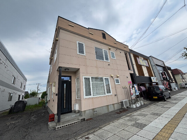 山岸マンション