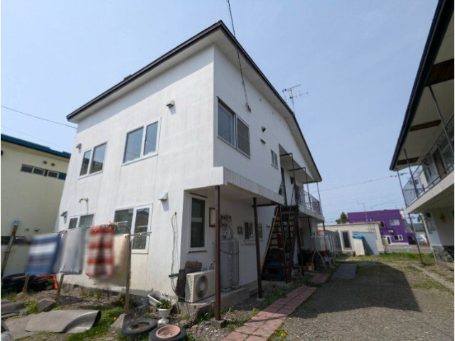 旭川市豊岡七条１丁目のアパート