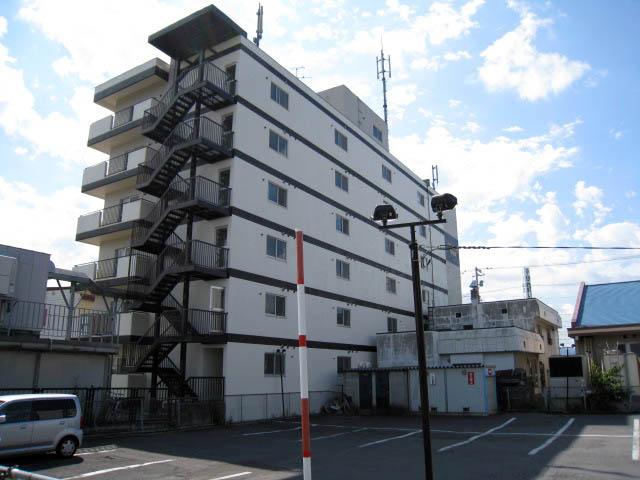 フォースパレス