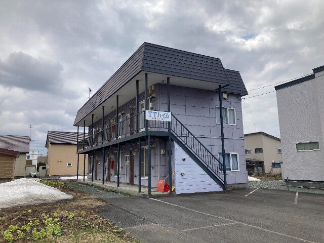 士別市東一条１３丁目のアパート