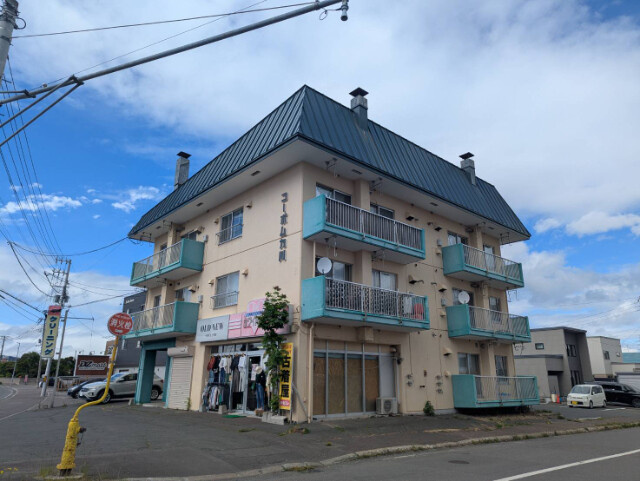 コーポムカ川