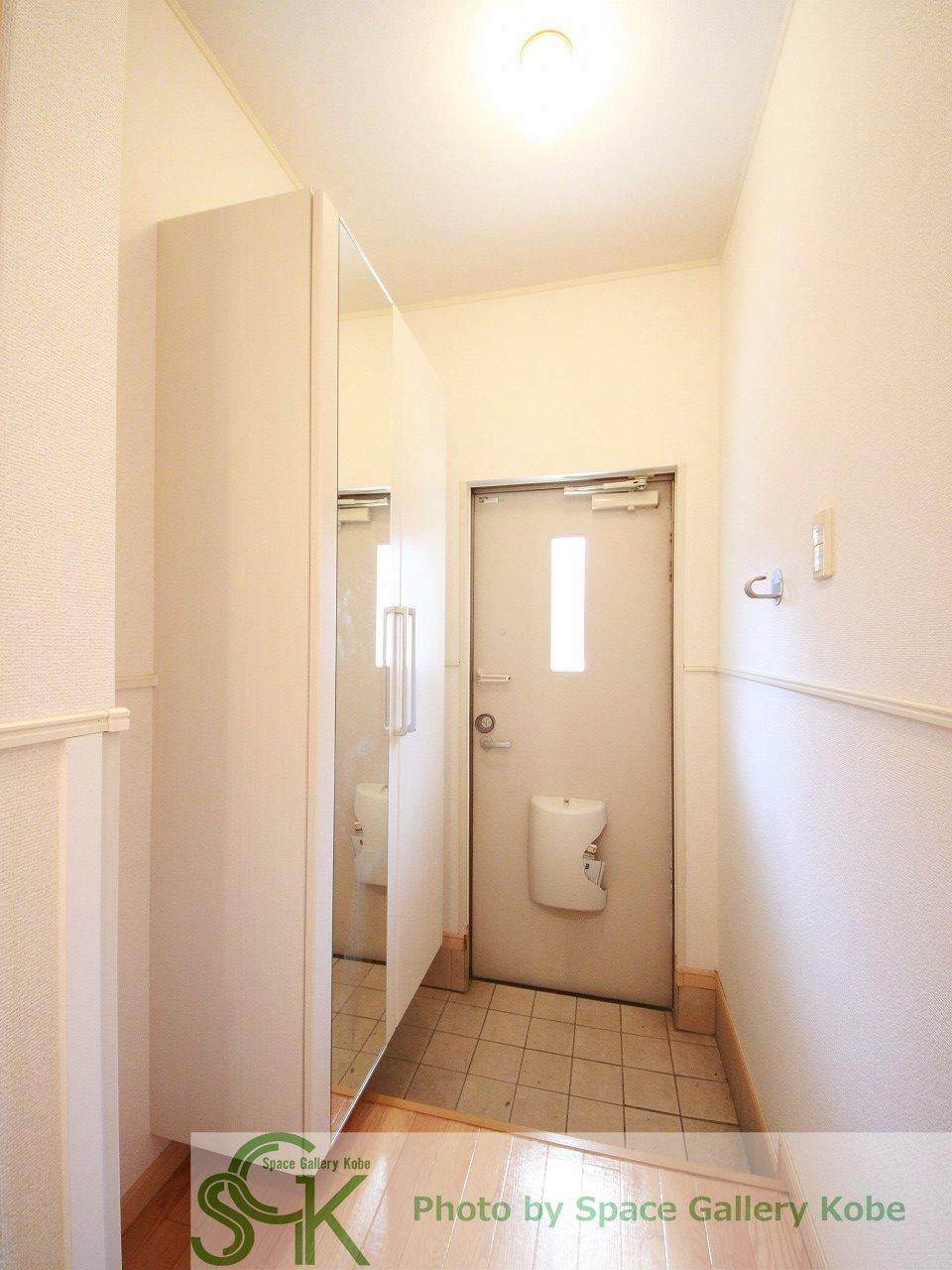 ピングーEASTの玄関|※お部屋により仕様が異なる場合があります※