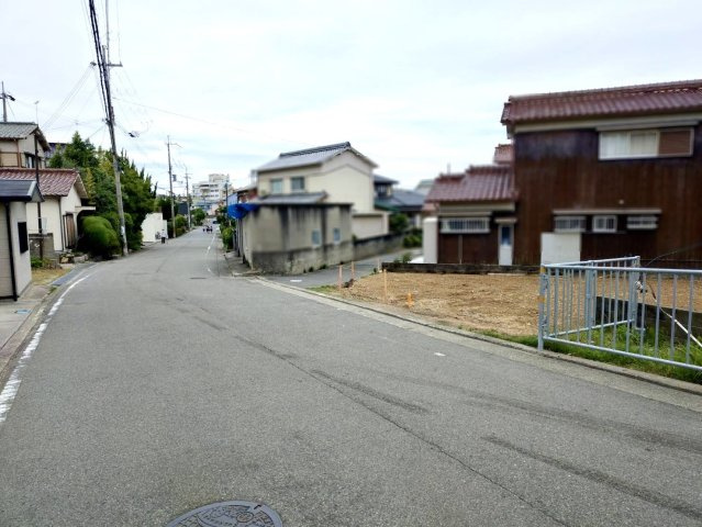 明石市大久保町西島土地の前面道路含む現地写真
