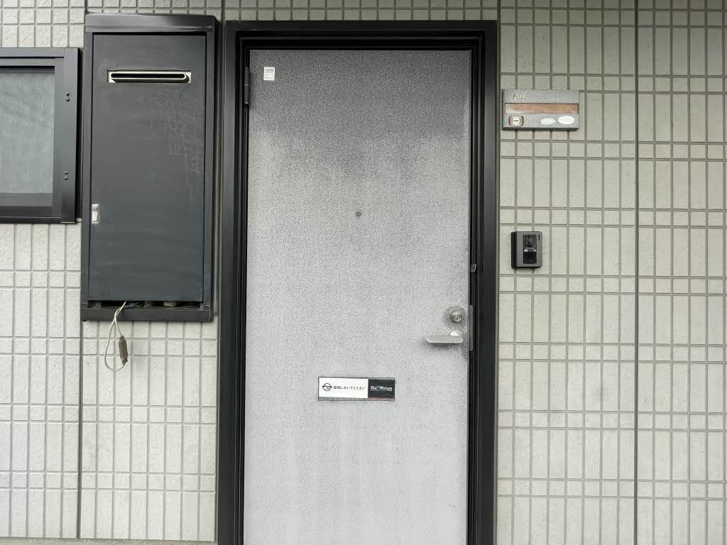 ディアス・エクセルの玄関