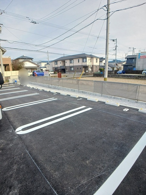 ダンケリーナの駐車場|駐車場