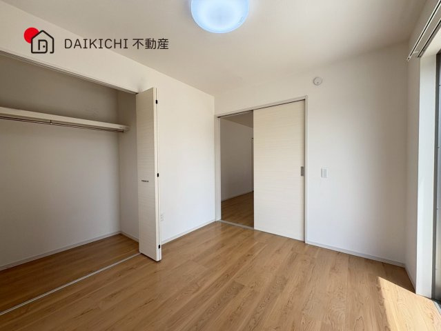 【洋室】 | 羽生市大字中岩瀬　中古戸建
