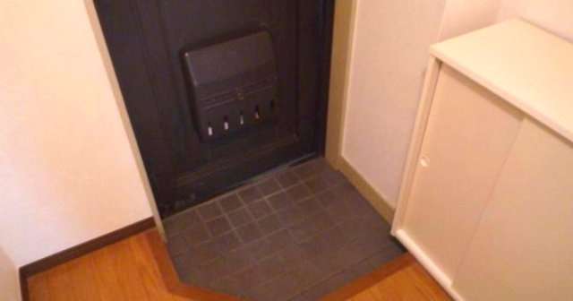 戸田市中町１丁目の賃貸マンションの玄関