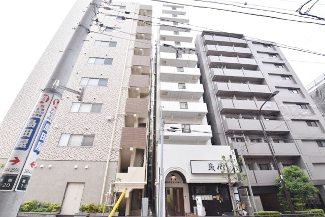 【外観】 | 巣鴨第2SYマンション | 手入れの行き届いた外壁やエントランスなど、「見ればわかる」レベルで清潔感を保ったマンションです。築年数を感じさせない姿で皆様をお出迎えします。～即日のご見学可能～　お問合せはお気軽にどうぞ。