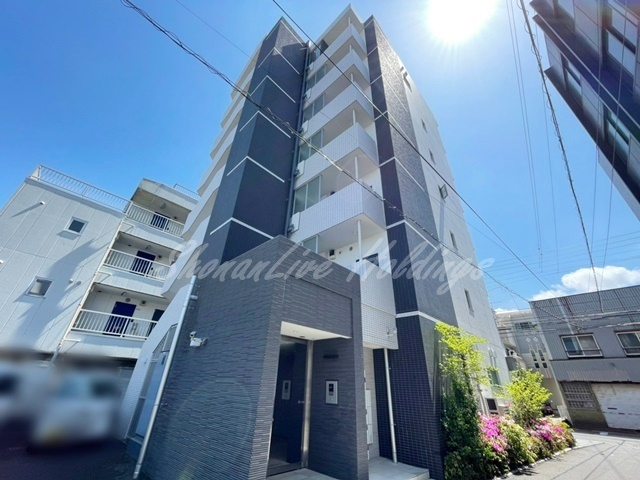 藤沢市長後の賃貸マンションの外観