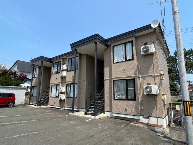 北見市青葉町のアパート